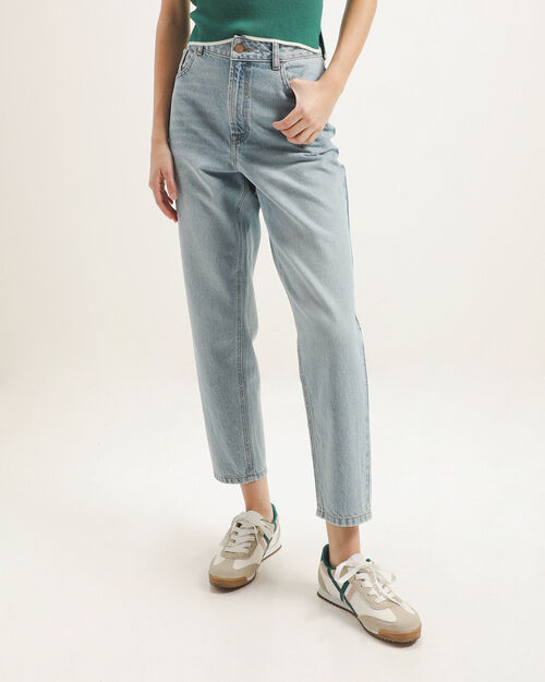 Jeans Mom Efecto Lavado