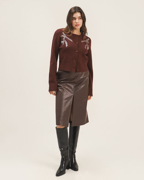 Su&eacute;ter Rojo Bordado