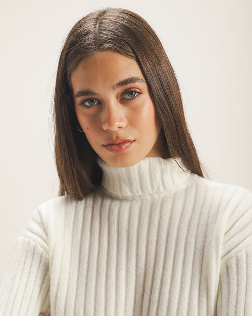 Suéter Cuello Alto Beige