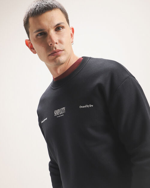 Sudadera Negra Cerrada