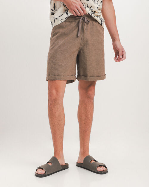 Short Fit Relaxed