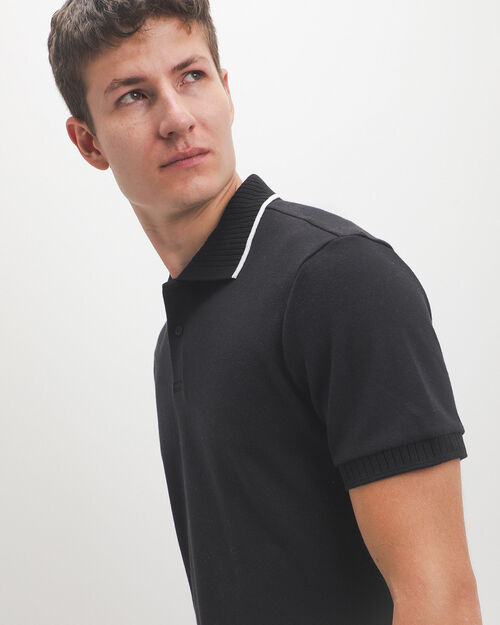 Polo Negra Tejida