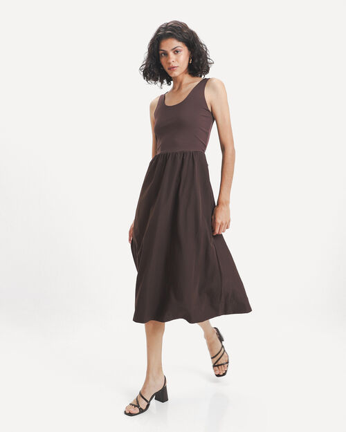 Vestido Midi Caf&eacute;