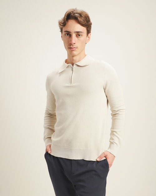 Suéter Cuello Alto Gris