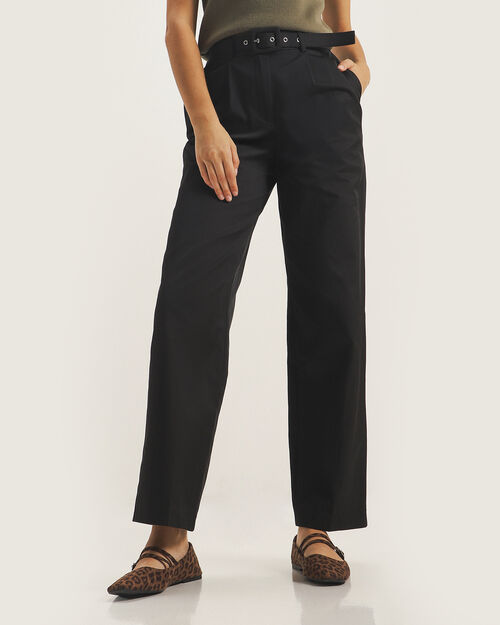 Pantalón Con Cinturón