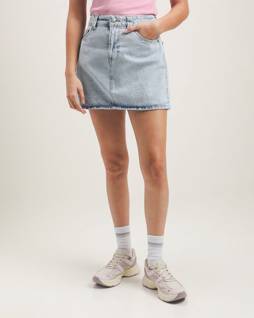 Falda Mini Con Bolsillos