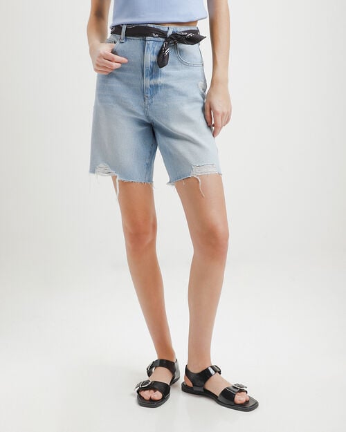 Bermuda Azul Destrucciones