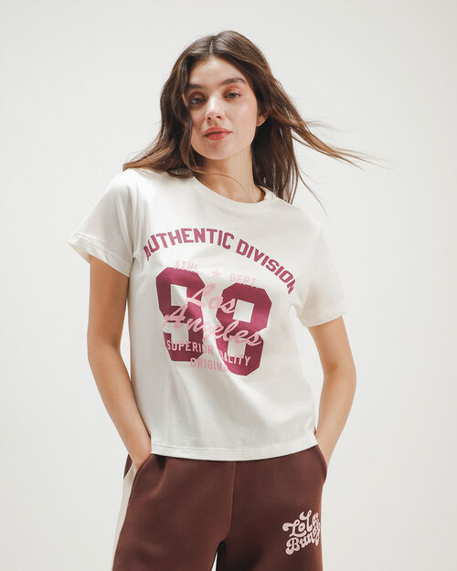 Playera Blanca Con Gr&aacute;fico