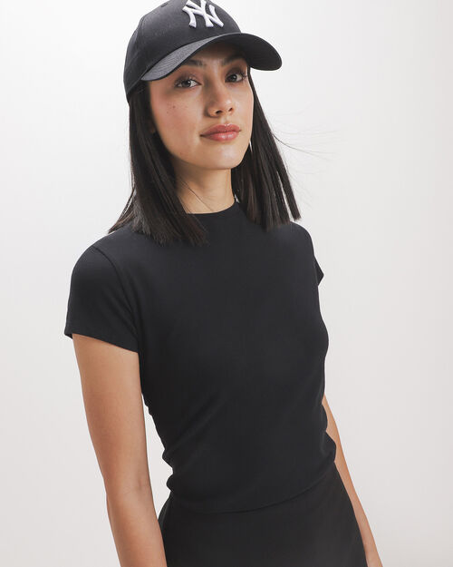 Playera B&aacute;sica Negra