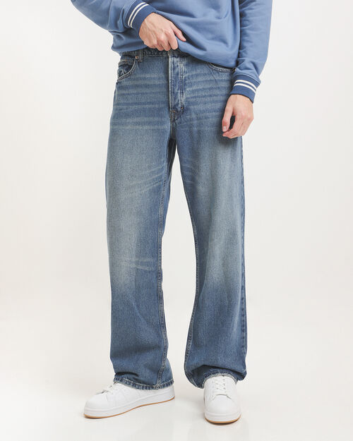 Straight Jeans Efecto Lavado