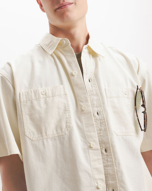 Camisa Fit Boxy Bolsillos