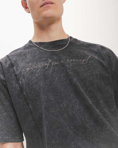 Playera Negra Oversize