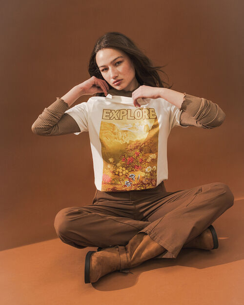 Playera Beige Con Estampado