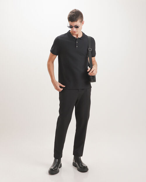 Polo Regular Negra
