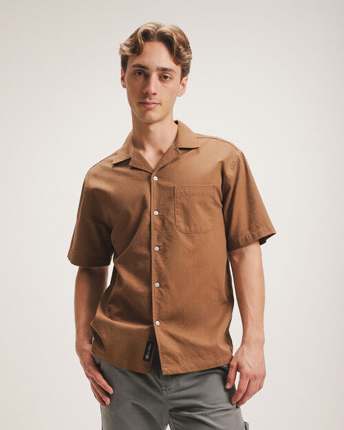 Camisa Cuello Resort