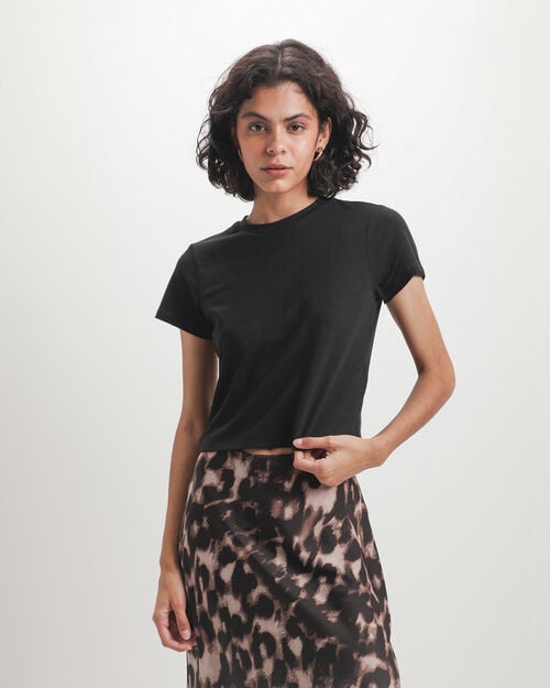 Playera B&aacute;sica Slim
