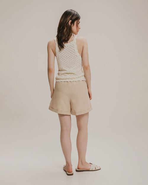 Short Beige Con Pinzas