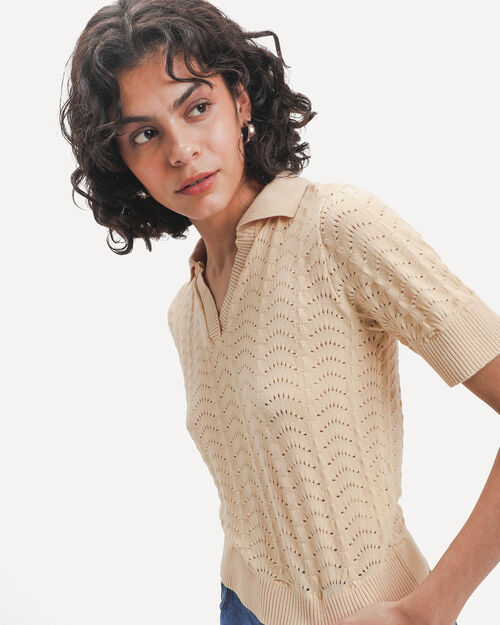 Polo Amarilla Tejida