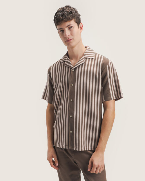 Camisa Caf&eacute; Con Rayas