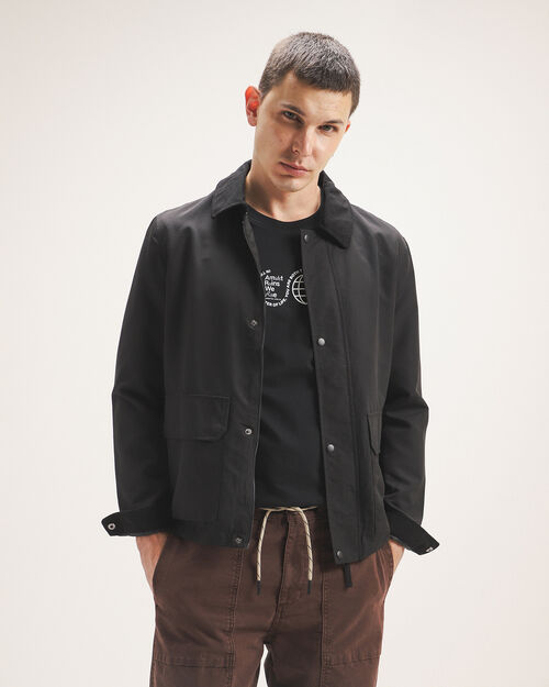 Chamarra Negra Impermeable