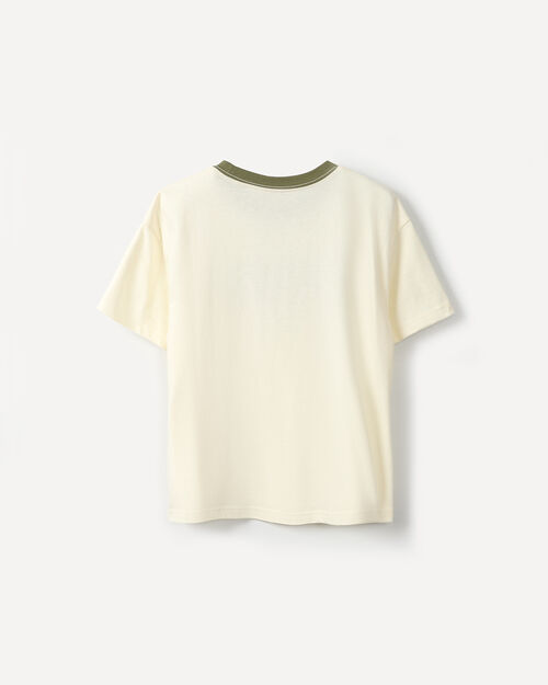 Playera Texto Mountain