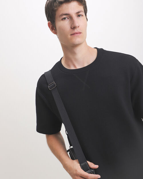 Playera Negra B&aacute;sica