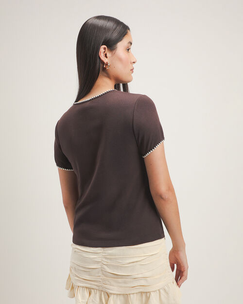 Playera Caf&eacute; Regular