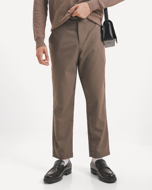 Pantal&oacute;n Slim Caf&eacute;
