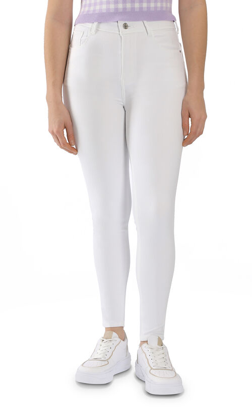 Outfits Con Leggings Blancos  Pantalón blanco mujer, Ropa, Moda para  mayores de 50