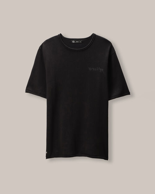 Playera Negra Estampada