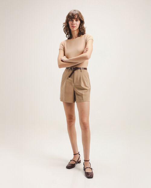 Short Cinturón Beige