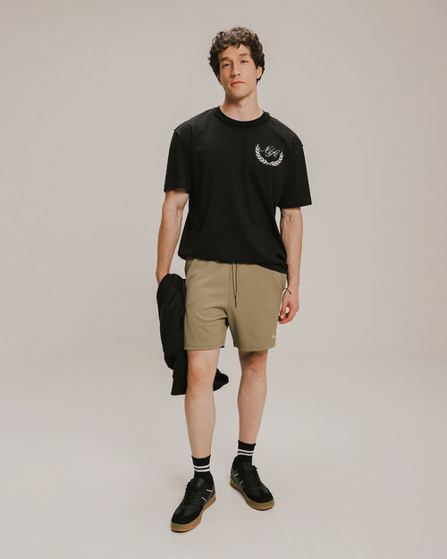 Playera Relaxed Negra Diseño