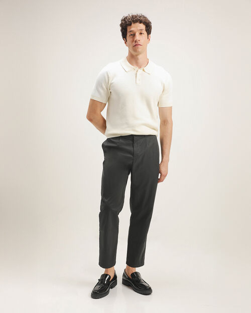 Pantalón Negro Fit Slim
