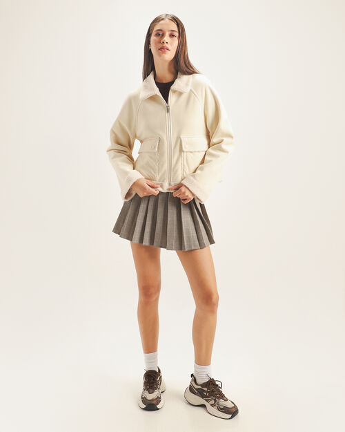 Chamarra Borrega Bolsillos