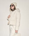 Chamarra Cropped Impermeable,CREMA