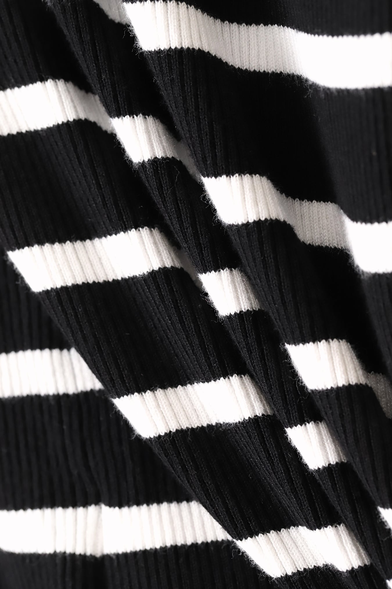 , NEGRO P1, large