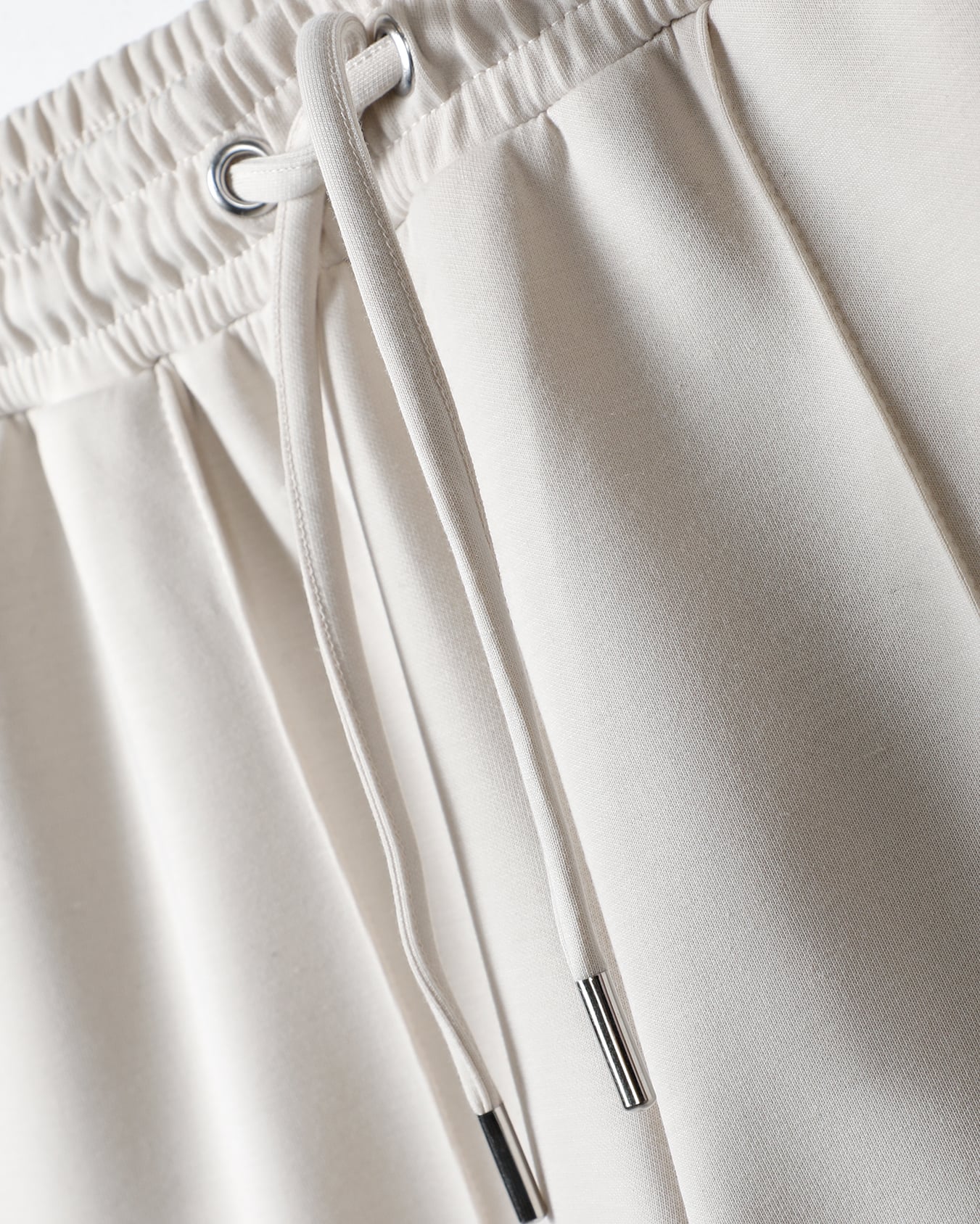 , CREMA, large