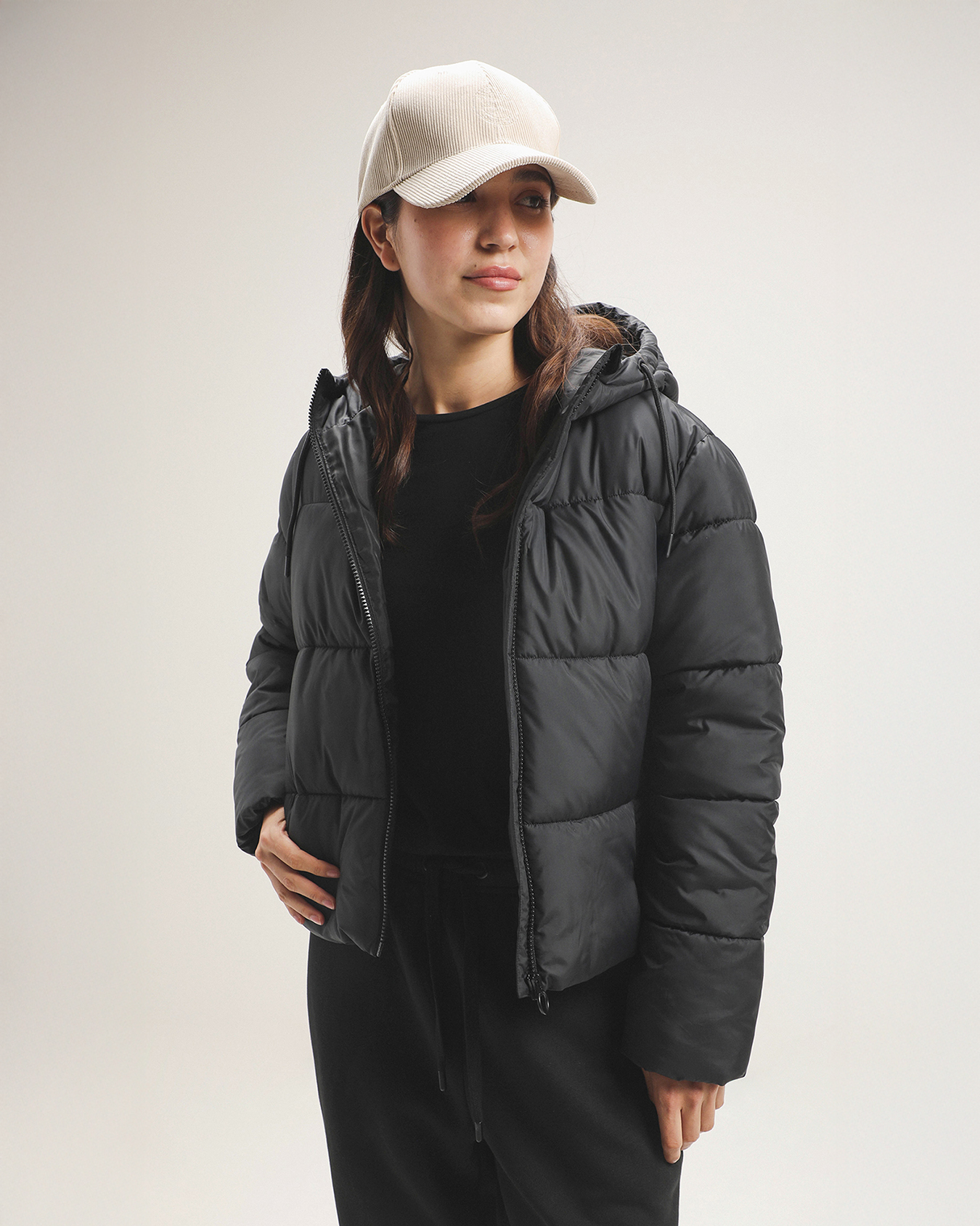 Chamarra Cropped Negra