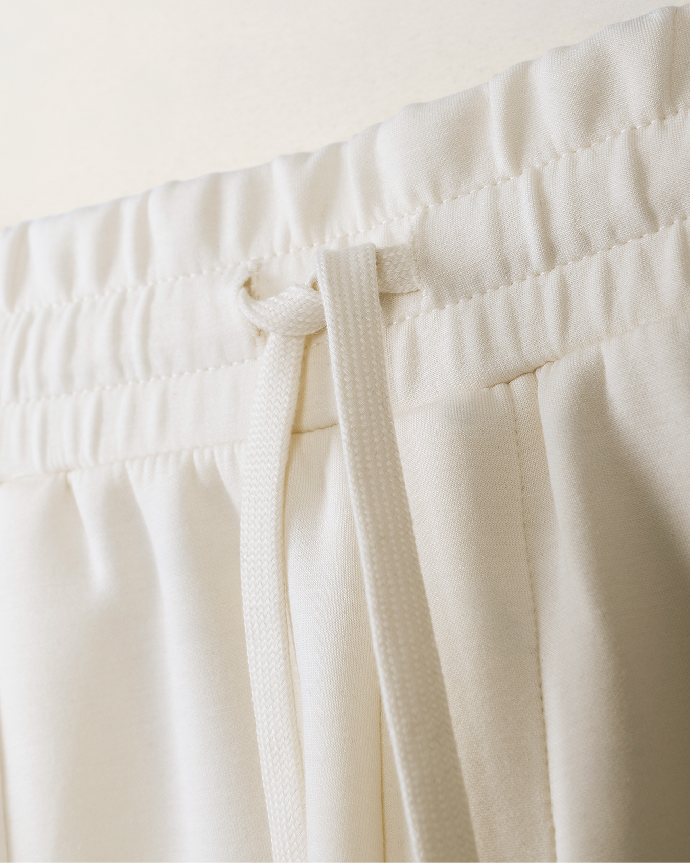 , CREMA, large