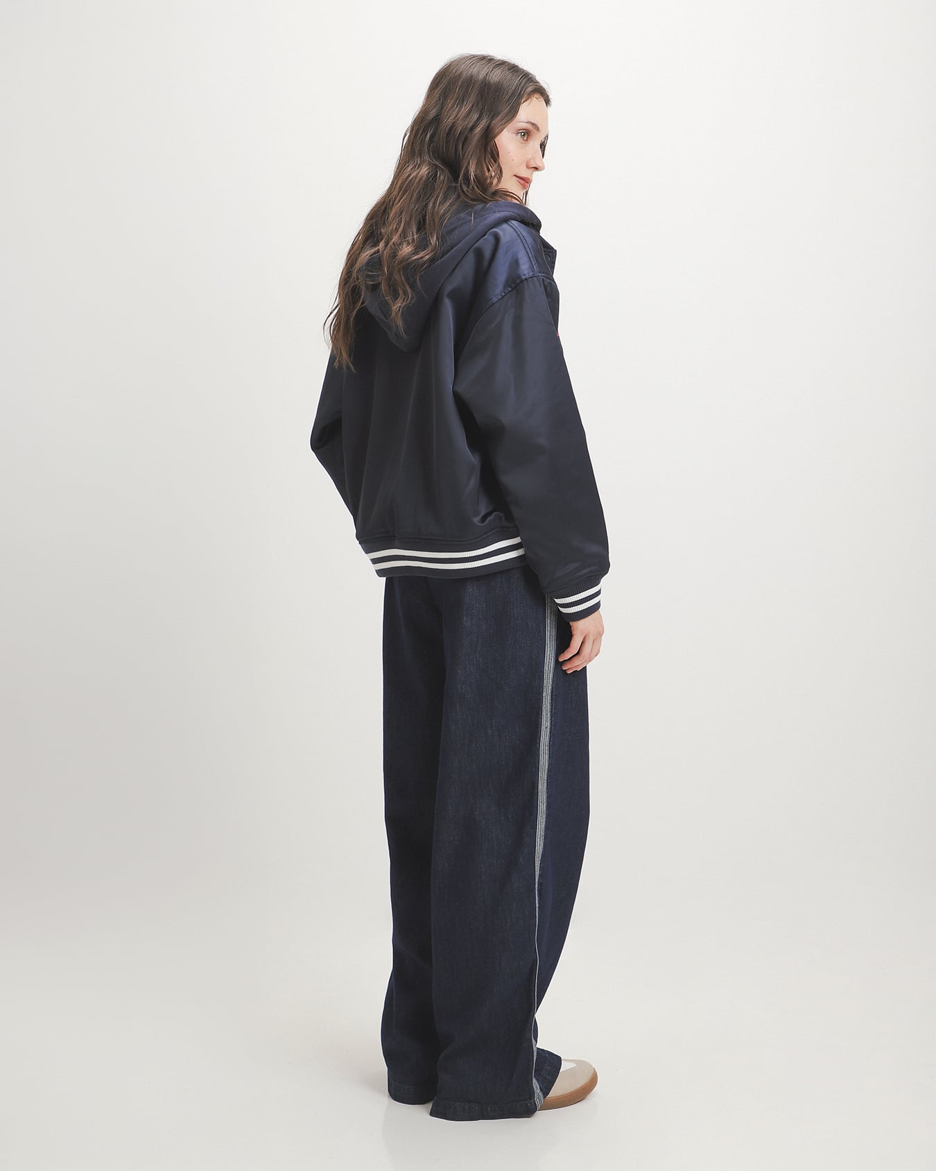 , AZUL INDIGO, large
