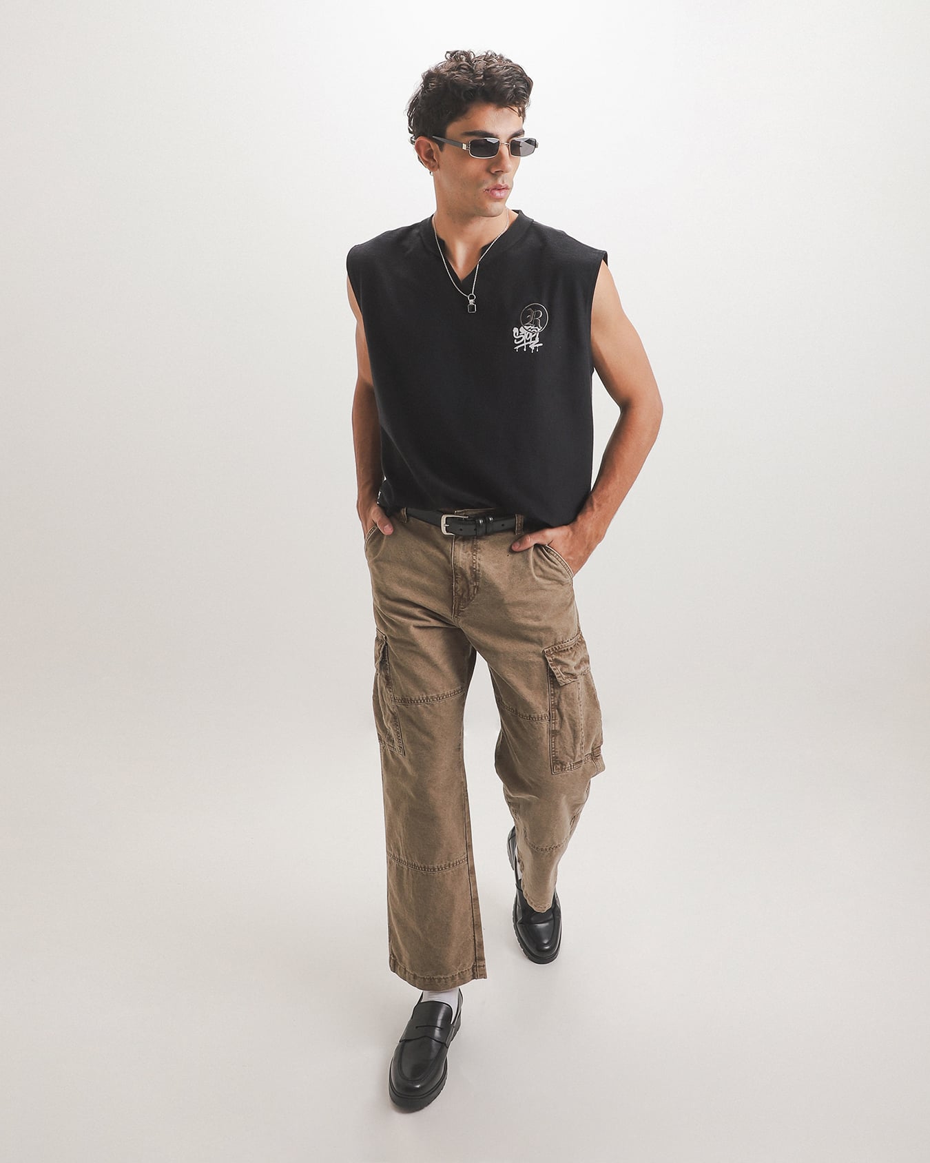 , NEGRO, large