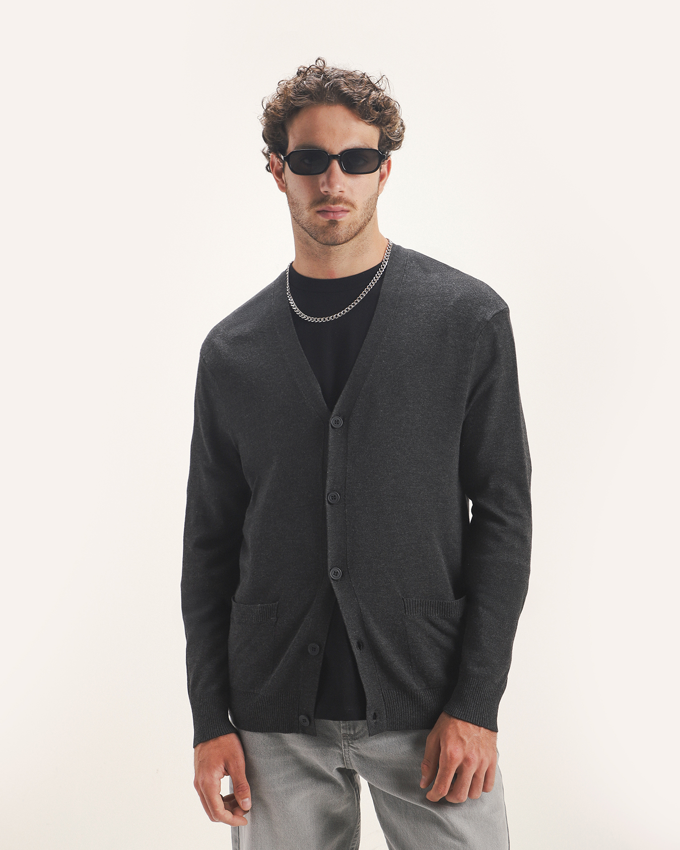 Suéter Gris Semiajustado