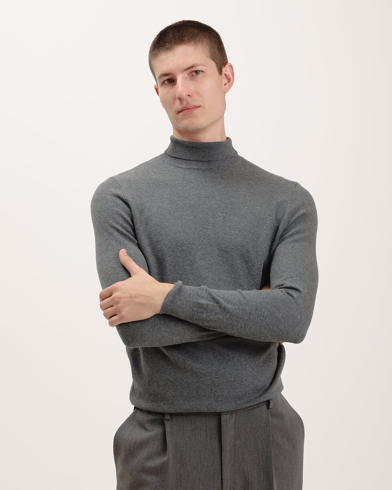 GRIS CARBON