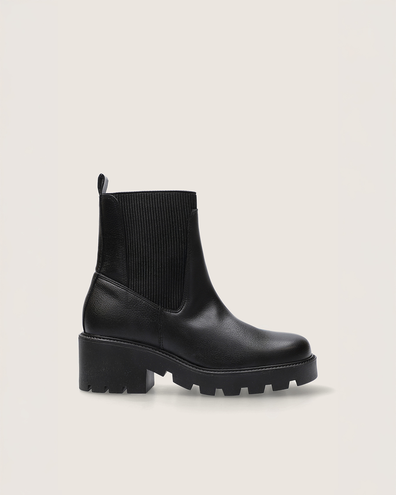 Bota Chelsea Negra Para mujer – C&A México