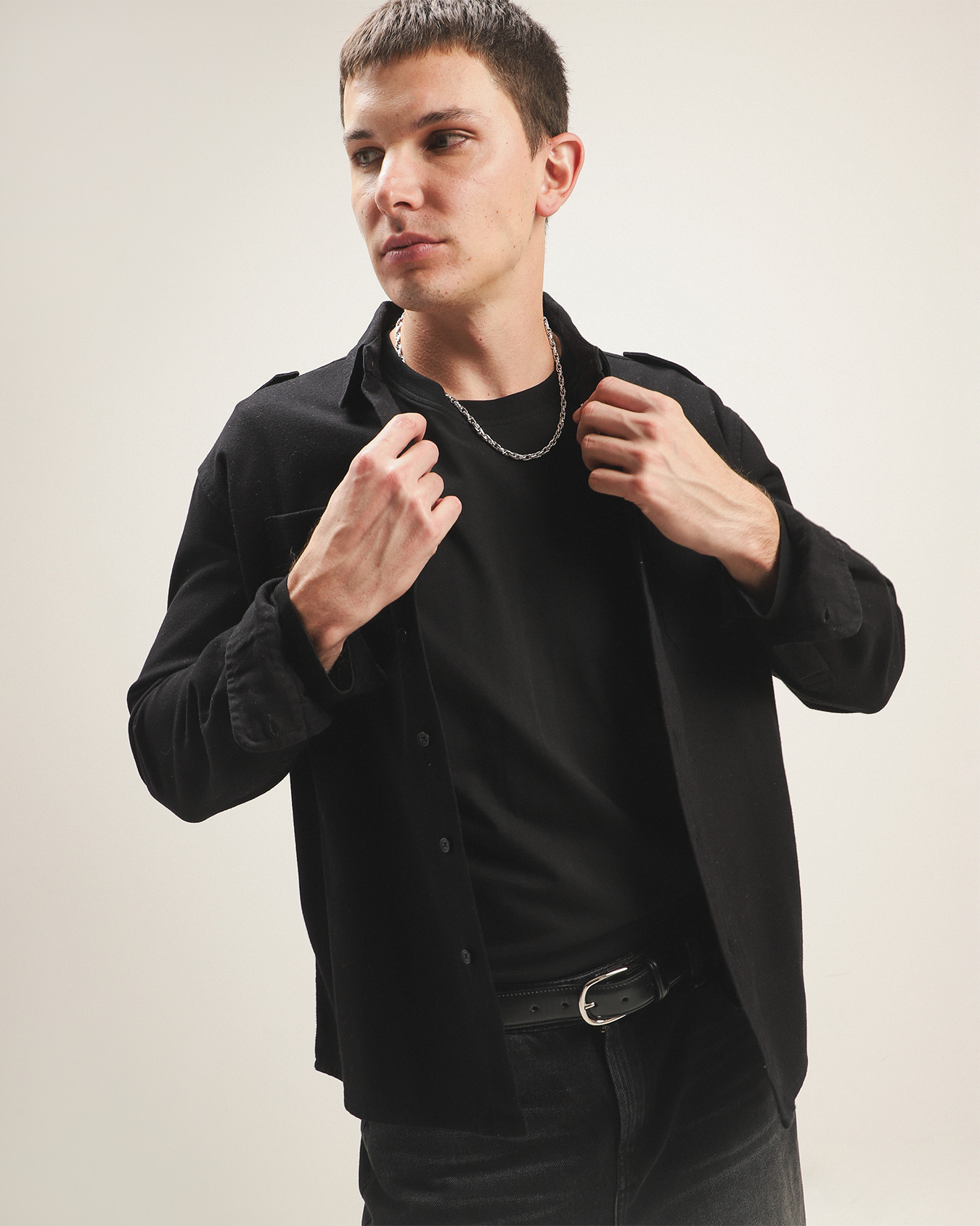Camisa Negra Manga Larga