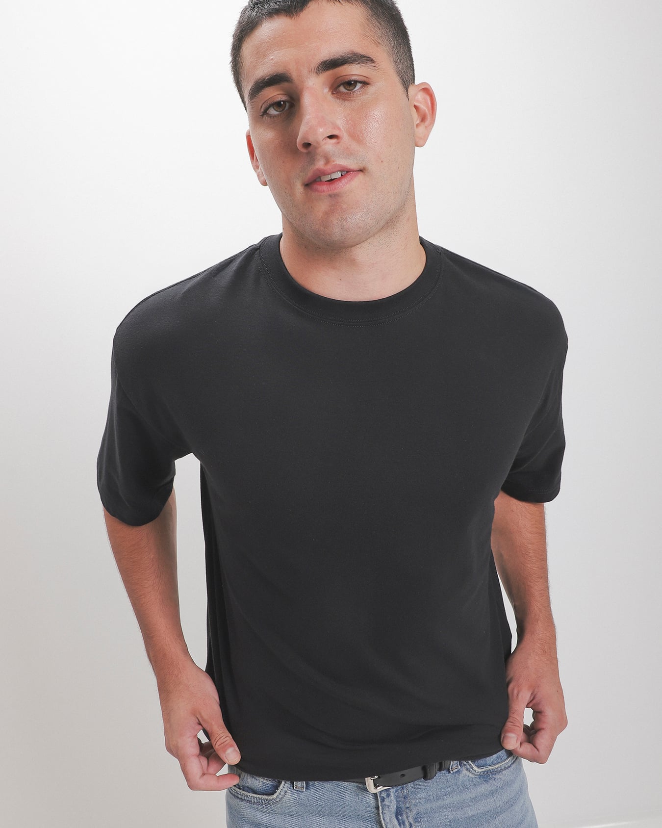 , NEGRO, large