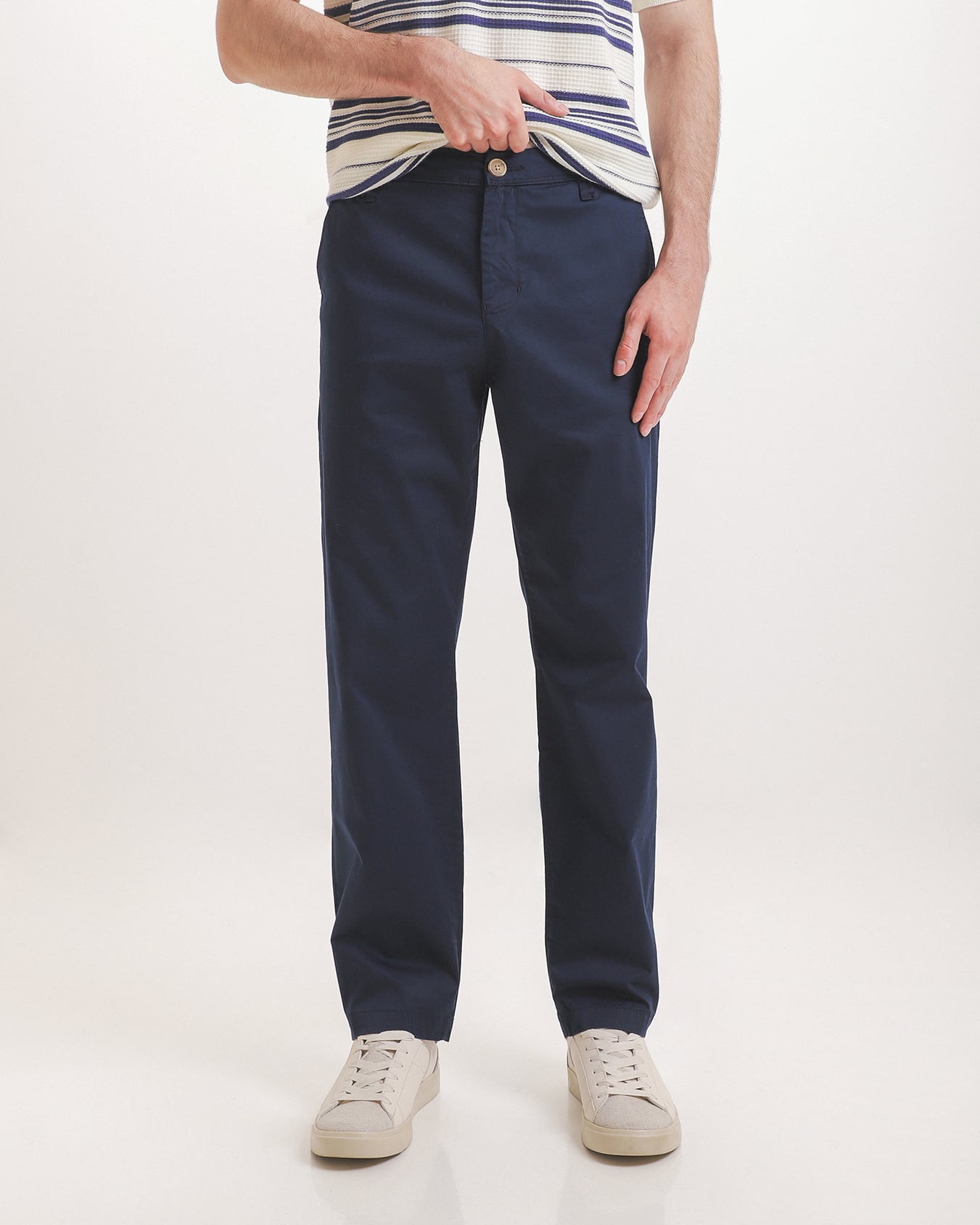 , AZUL ULTRAMAR, large