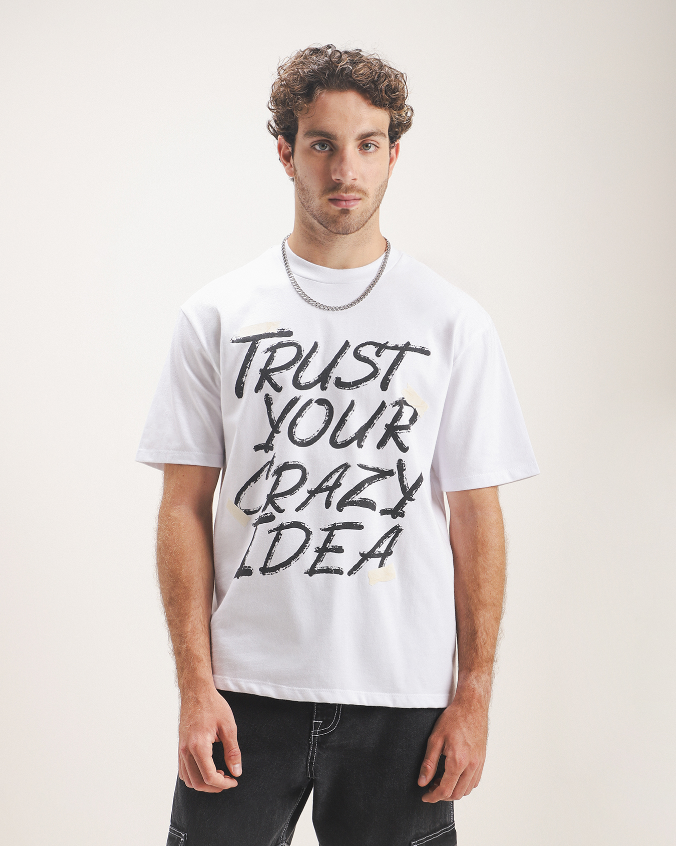 Playera Blanca Fit Relaxed