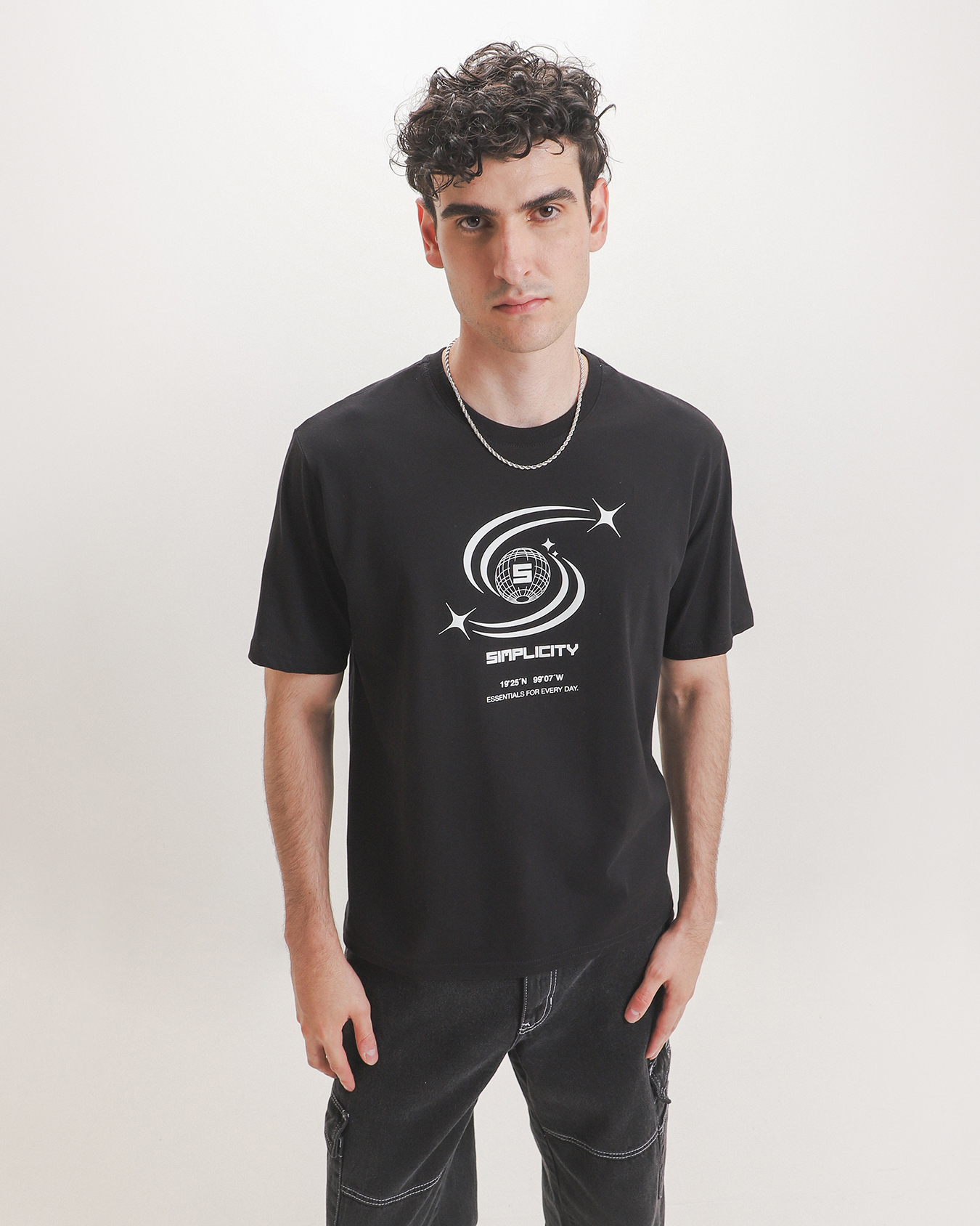 , NEGRO P1, large